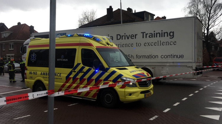 Proces-verbaal voor chauffeur die vrouw (69) dood reedt