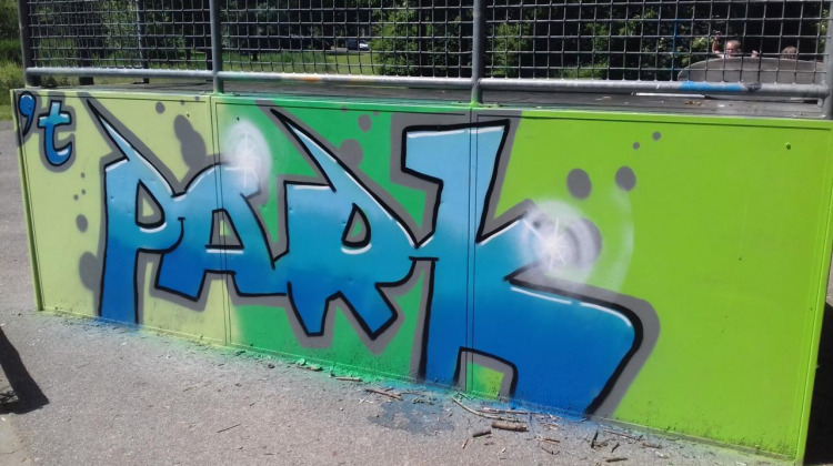 Nieuwe speelplek in Brummens park, gemeente niet bang voor hangjeugd