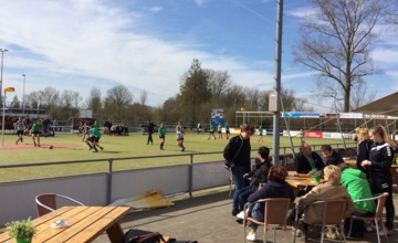 Politiek uit zorgen over sportveld KVZ