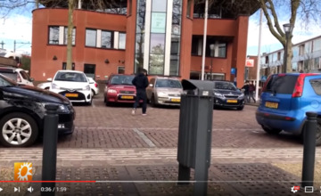YouTubers confronteren pedo met XTC bij Zutphens station