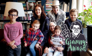 Audio | Lochemse oma Harmien maakt kans op Ekdom's Granny Award 