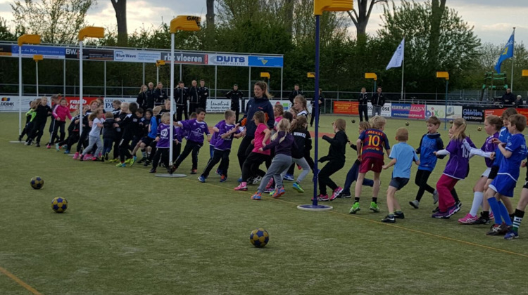 Clinic bij KVZ groot spektakel voor jeugdkorfballers uit de hele regio