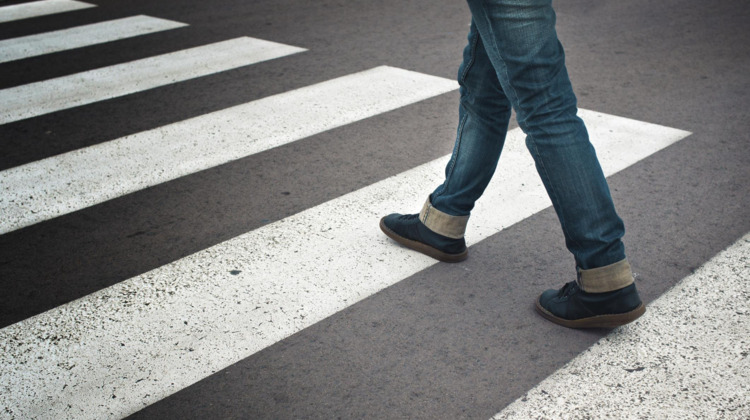 Scholieren proefkonijnen voor veiligheid nieuwe zebrapad