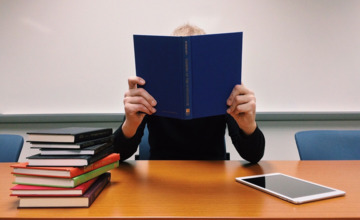 Achterhoeks als schoolvak?