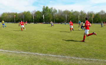 Sportclub Lochem geeft winst weg; Witkampers spelen slechts gelijk