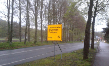 Hoe moeilijk kan het zijn: Alweer Zuthpen op verkeersbord