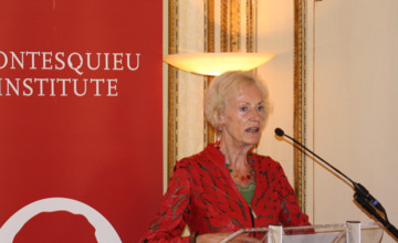 Oud-burgemeester Zutphen Annie Brouwer (70) overleden