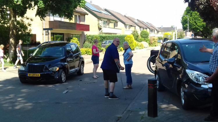 Aanrijding door voorrangsfout Brummen
