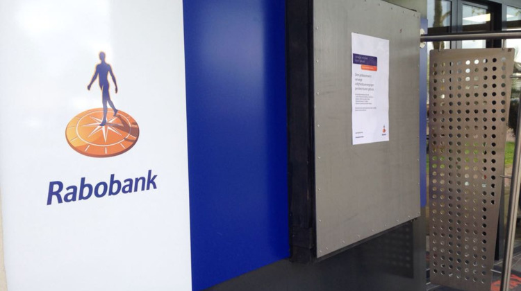 Angst voor plofkraken: Banken willen universeel pinautomaat-netwerk