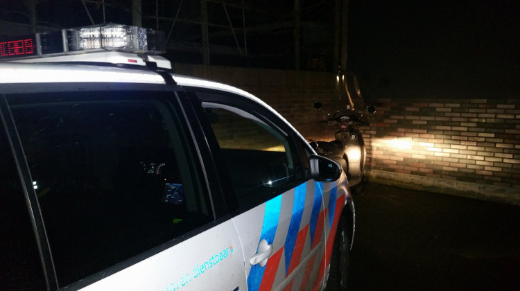 Drankrijder slaat op de vlucht voor Zutphense politie