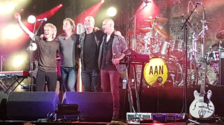 BLØF steelt de show in Lochems openluchttheater