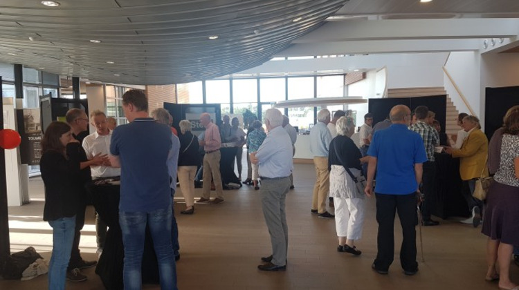 Veel belangstelling voor informatiemarkten gemeenteraad