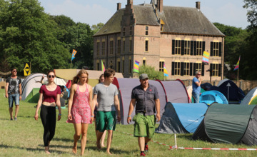 Campinggasten Mañana Mañana strijken neer op nieuwe camping
