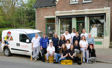 Fietsende bakker viert 100-jarig bestaan met fietstocht van 100 km
