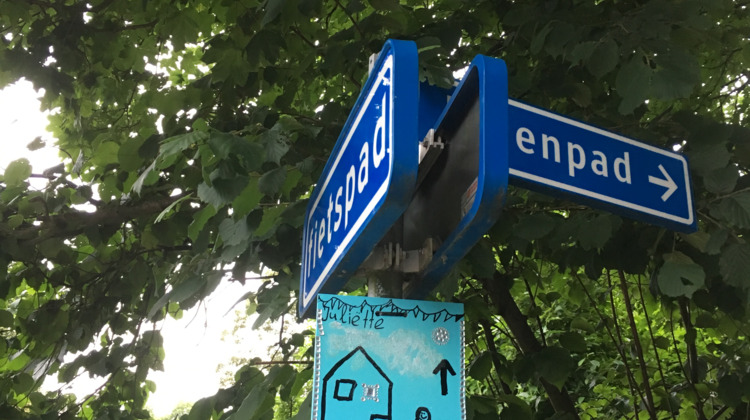 Volg de kindertekeningen: Speciale tour door Brummen