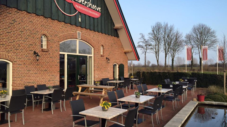 Reuvershoeve en 's Gravenhof in top 100 beste terrassen van het land