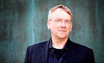 Oud-Lochemse componist en musicus Rob Zieverink (59) overleden