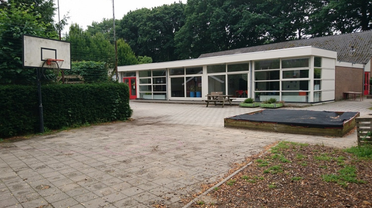 Niet prettig de vakantie in: Basisschool Hoog Keppel heeft nog maar twintig leerlingen, en gaat daarom sluiten