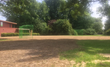 Nieuwe speeltoestellen in Brummens park gereed