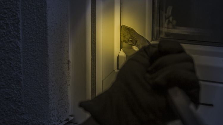 Laptops gestolen bij woninginbraak in Warnsveld