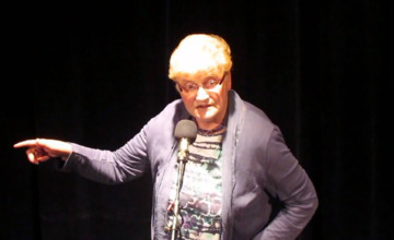 Lochemse schrijfster Dinie Hiddink-Dijkman (77) onverwachts overleden
