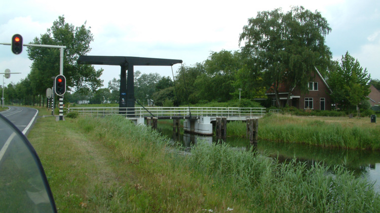 Onderzoek naar mogelijkheid hergebruik van bovenbouw kanaalbruggen