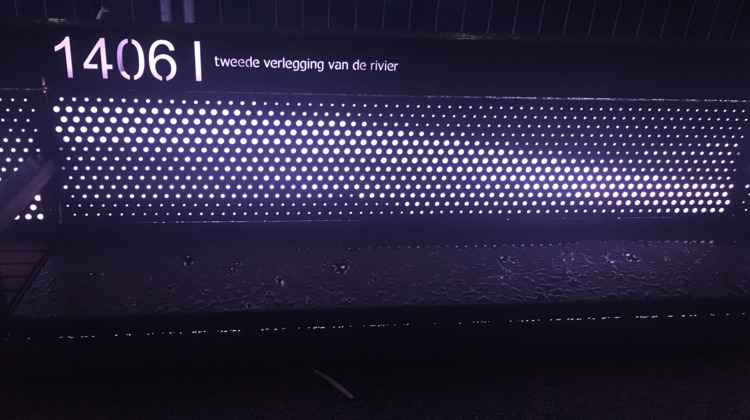 Zutphen lichtjesstad: Check de hippe verlichting van de Oude IJsselbrug