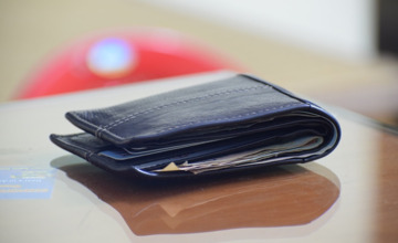 Tieners stelen geld bij hoogbejaarde vrouw uit Lochem