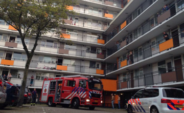 Brandweer rukt uit voor barbecue op balkon van flatgebouw in Zutphen