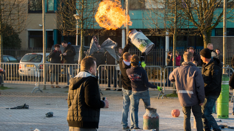Vuurwerkverbod nog onzeker, maar carbidschieten in Zutphen verdwijnt
