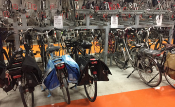 Fietsersbond: 'Weinig plek voor de fiets op het station'