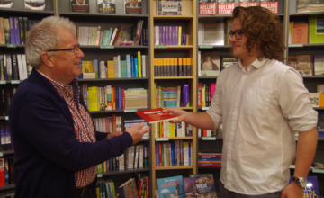 Columnbundel Joop Hekkelman in de schappen