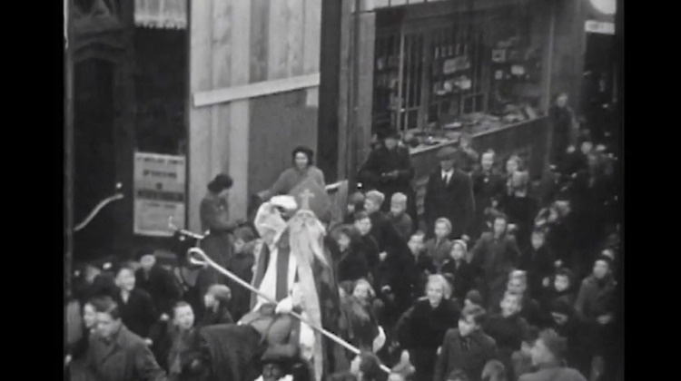 Filmpje: Zo zag de Zutphense sinterklaasintocht er uit in 1940