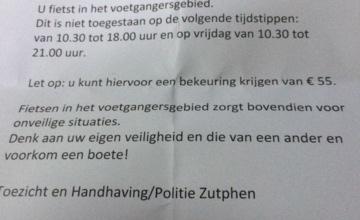 Politie: 'Fiets niet door de Zutphense binnenstad'