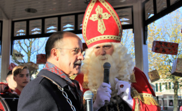 'Sinterklaas' is boos op het Sinterklaas Journaal
