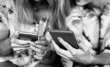 Waarom je moet opletten met dingen kopen op Facebook