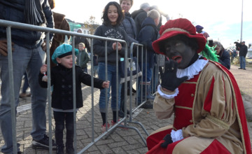 Bekijk hier hoe Sint en zijn pieten aankwamen in Zutphen