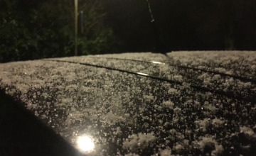 Wakker worden met een laagje sneeuw, in de regio code geel