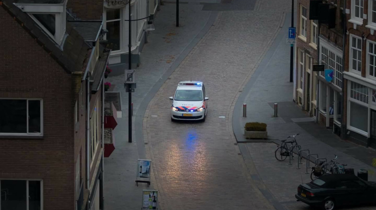Politie pakt 16-jarige inbreker uit Borculo in Zutphen
