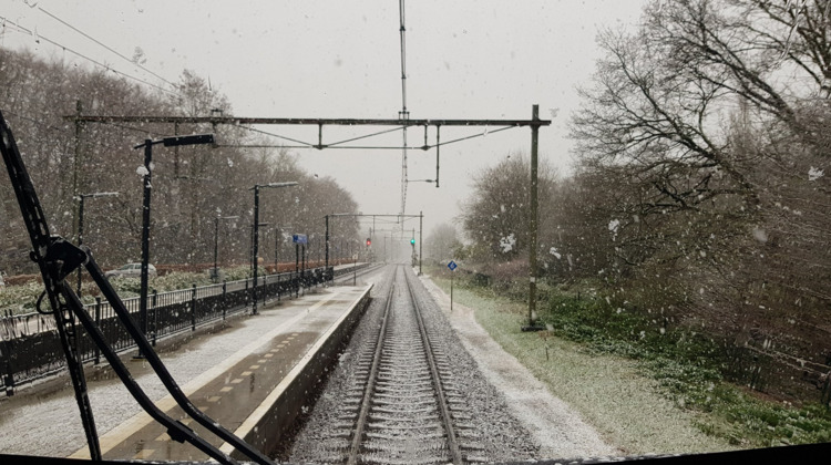 Lange tijd geen treinen tussen Zutphen en Dieren door vertraagd tunnelproject