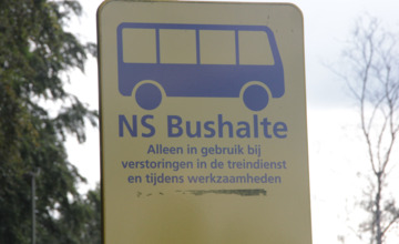 Trein- en busverkeer rond Zutphen lag zo goed als plat