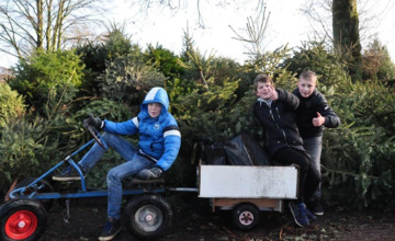 Bronckhorst ruimt op met schoolkinderen