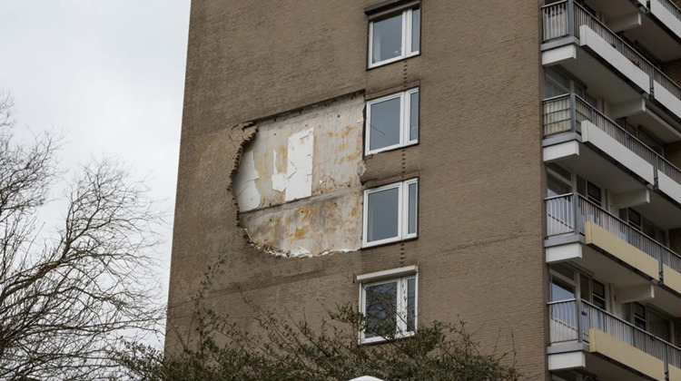 Nog een flatgebouw in Zutphen slachtoffer van de storm