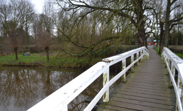 'Het Witte Bruggetje' in Warnsveld wordt breder gemaakt voor fietsers