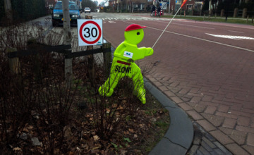 Waarom deze poppen de Van der Capellenlaan veiliger moeten maken