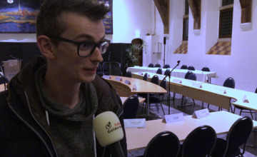 Filmpje: SP krijgt niet hun huishoudelijke hulp-stichting