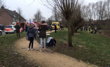 Kind zakt door het ijs in Zutphen