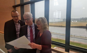 Wila en Nijha samen naar de Kwinkweerd in Lochem
