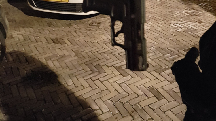 Man viel vrouw lastig met vuurwapen in Zutphen
