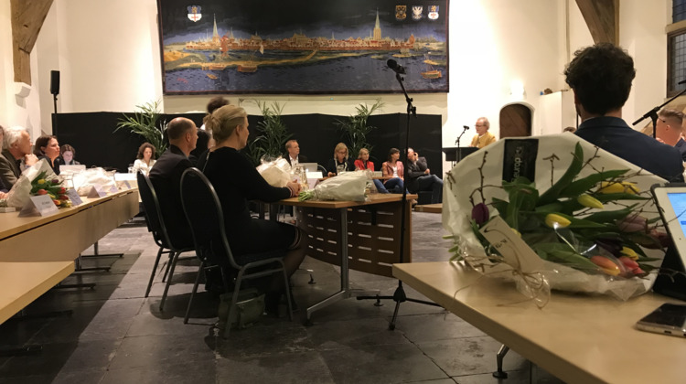 Zutphen benoemt nieuwe raadsleden, 'nu is het officieel'